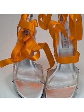 Touch Ups Bridal Shoes Size 9M Clear Strap NIB